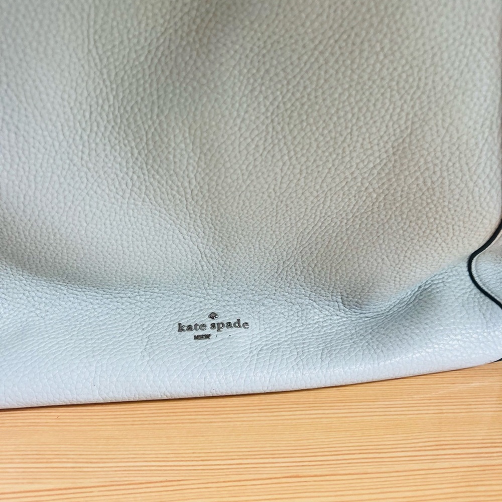 Kate Spade Light Gray/white leather Shoulder Bag - Picture 3 of 9